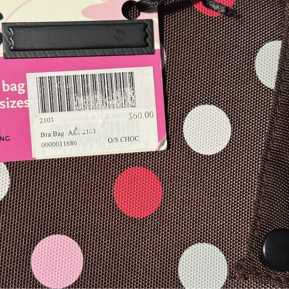 Bra(g) “The Bra Bag” – Hard Shell Travel Case – Polka Dot – Brown/Pink/White - Picture 5 of 12